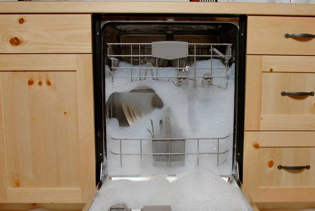 Посудомоечная машина не промывает посуду Hoover